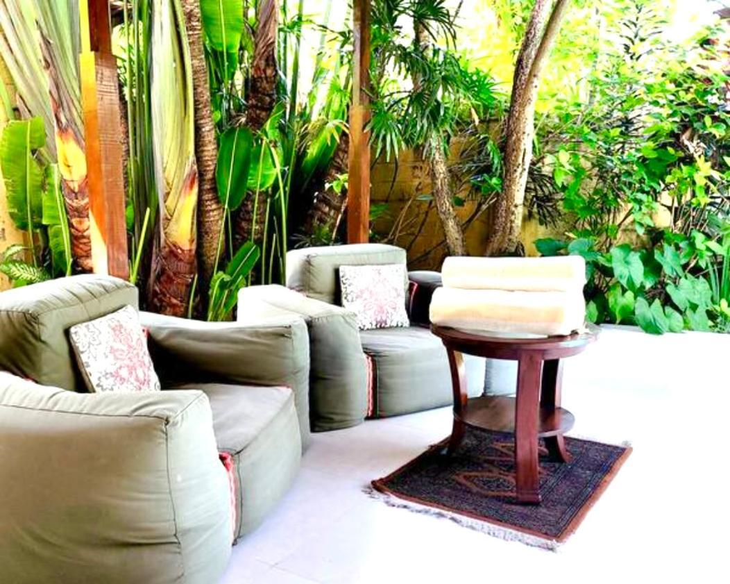 Villa Taman Rahasia, Sitara Villa Group Семиняк Екстериор снимка